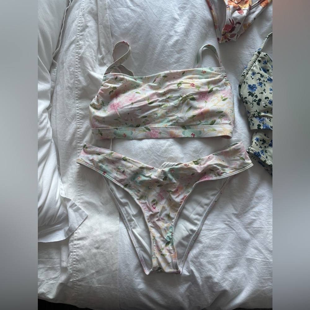 Abercrombie Curve Love Floral Bikini Set
